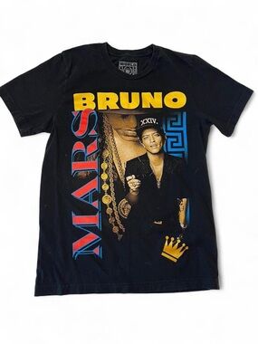 Bruno Mars Medium World Tour Concert Band T-Shirt